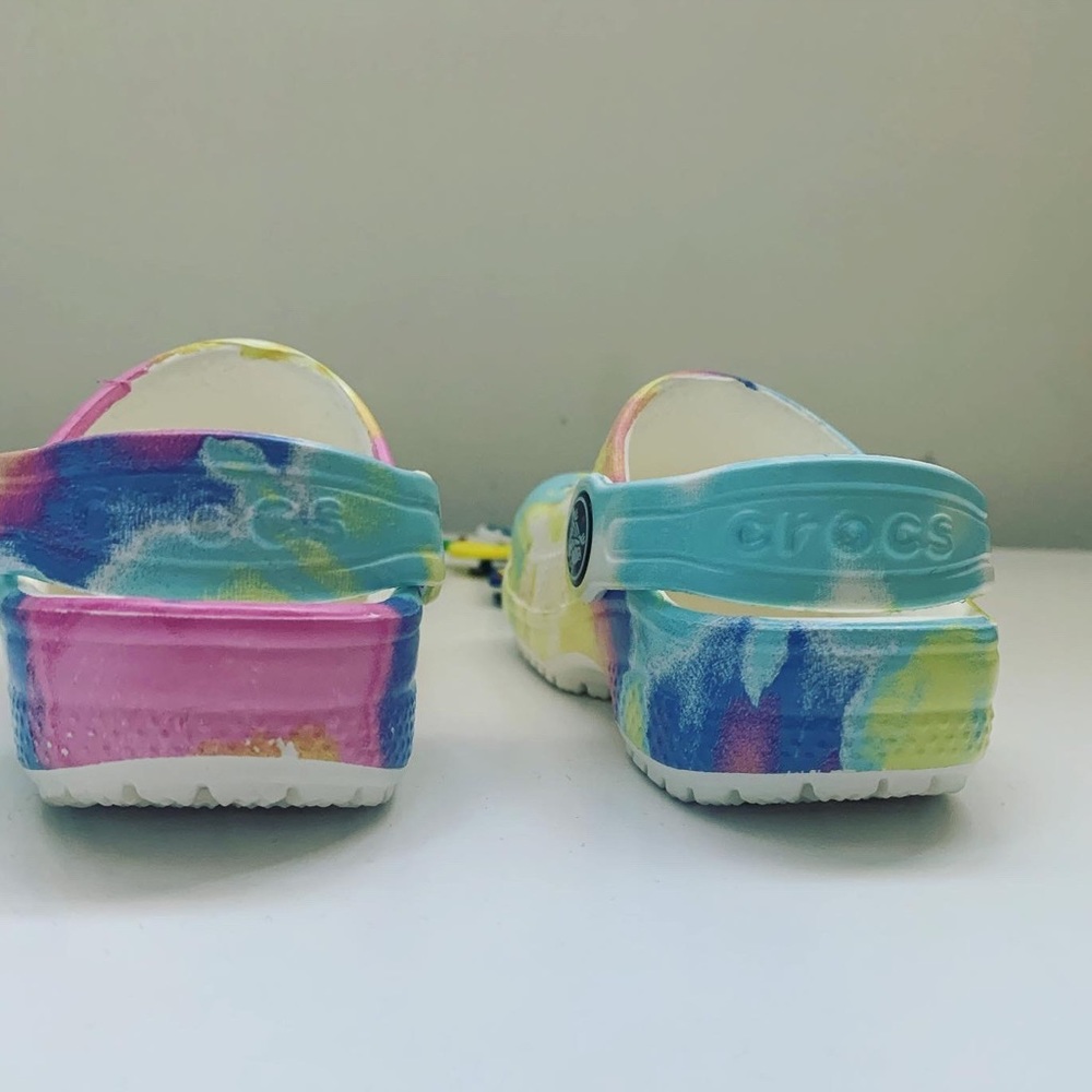 Crocs - Picture 5 of 5